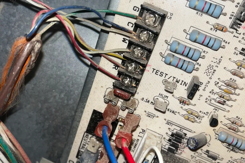Microprocessor inverter board and power relay diagnostic testing in Helotes
